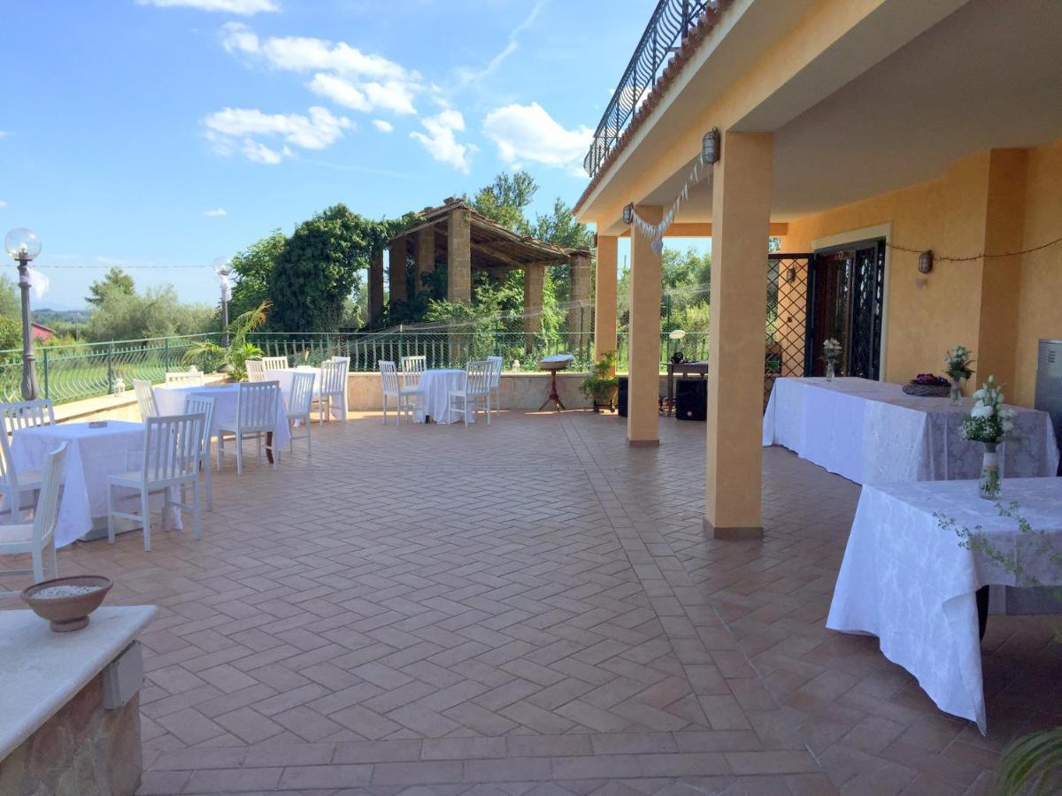I Due Melograni Agriresort Tarano Bagian luar foto