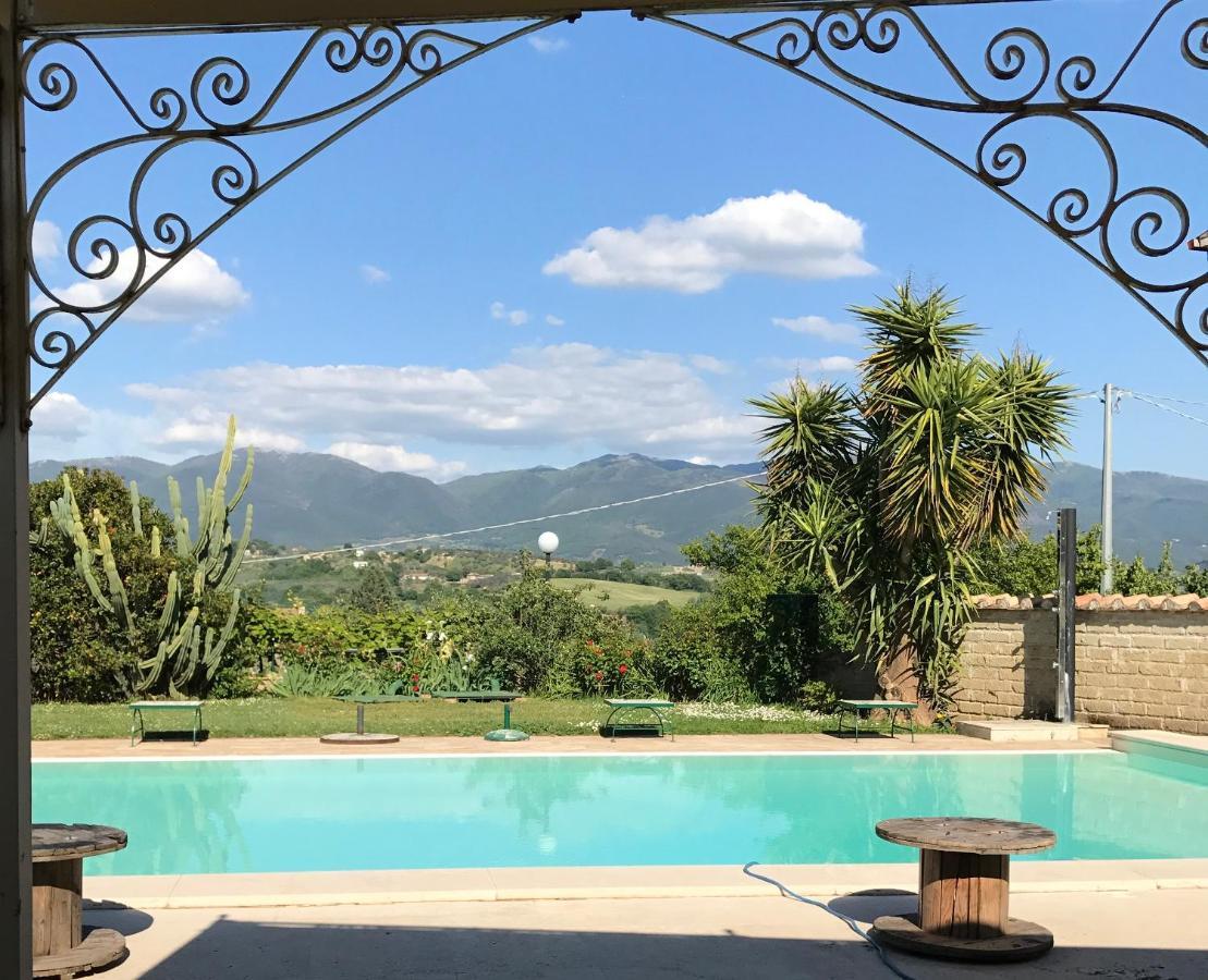 I Due Melograni Agriresort Tarano Bagian luar foto